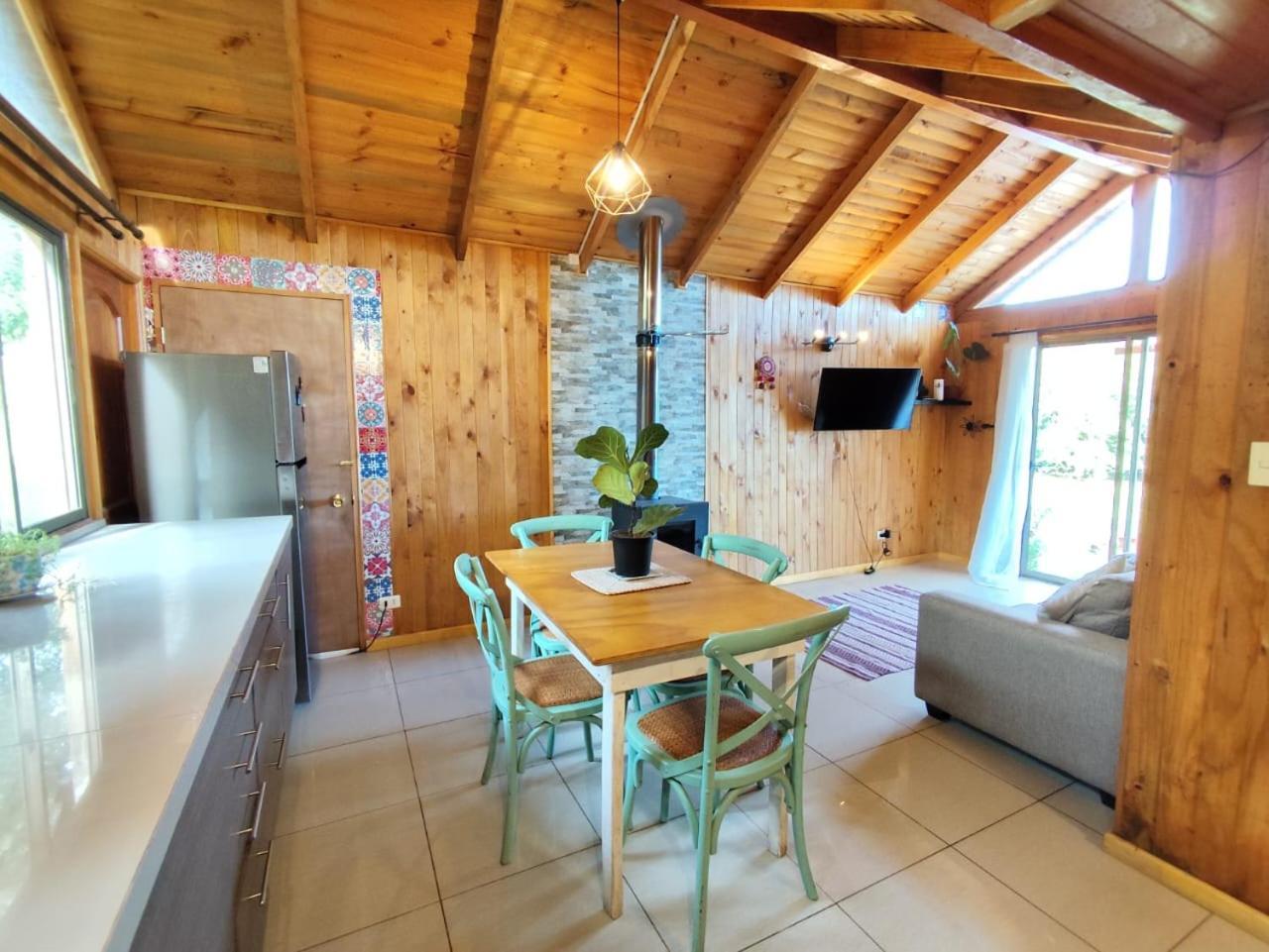 Cabanas Ayalen Con Vista Al Lago Pucon Room photo